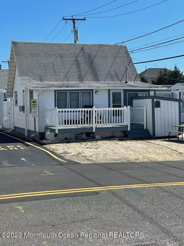 38 Shore Villa Road, South Seaside Park, NJ 08752