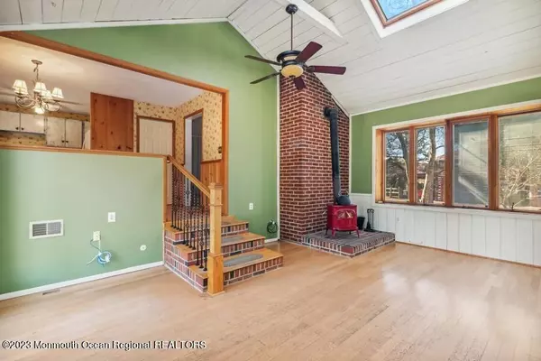 Medford Lakes, NJ 08055,239 Chippewa Trail