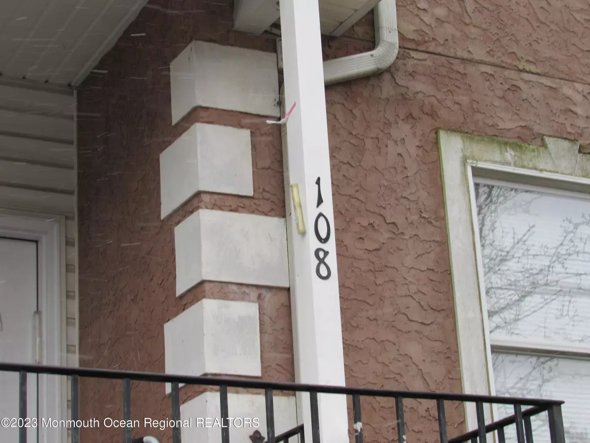 Lakewood, NJ 08701,108 Elmhurst Boulevard