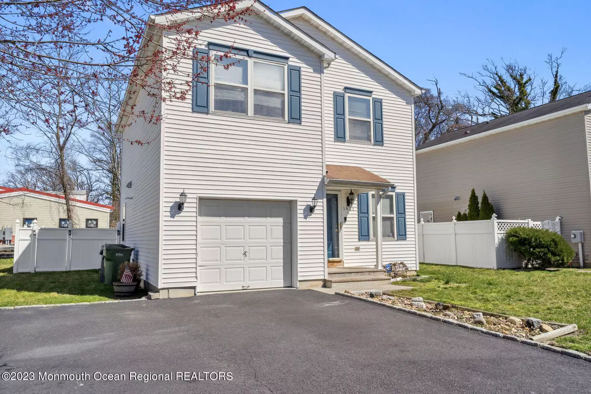 Neptune Township, NJ 07753,1821 Summerfield Avenue