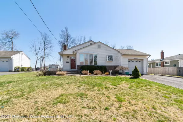 Freehold, NJ 07728,93 Enright Avenue