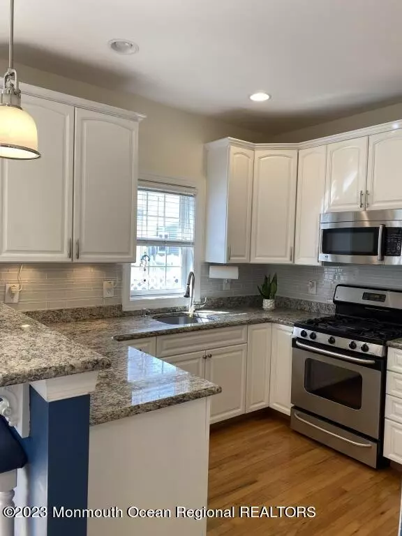 Lavallette, NJ 08735,97 S Bayside Road