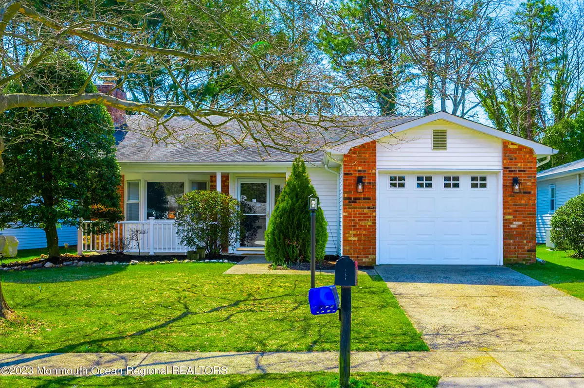 Brick, NJ 08723,92 Lauren Lane N