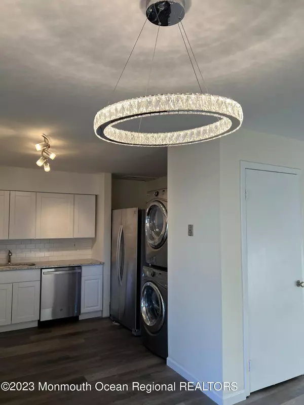 Matawan, NJ 07747,1 Hawaii Court #C