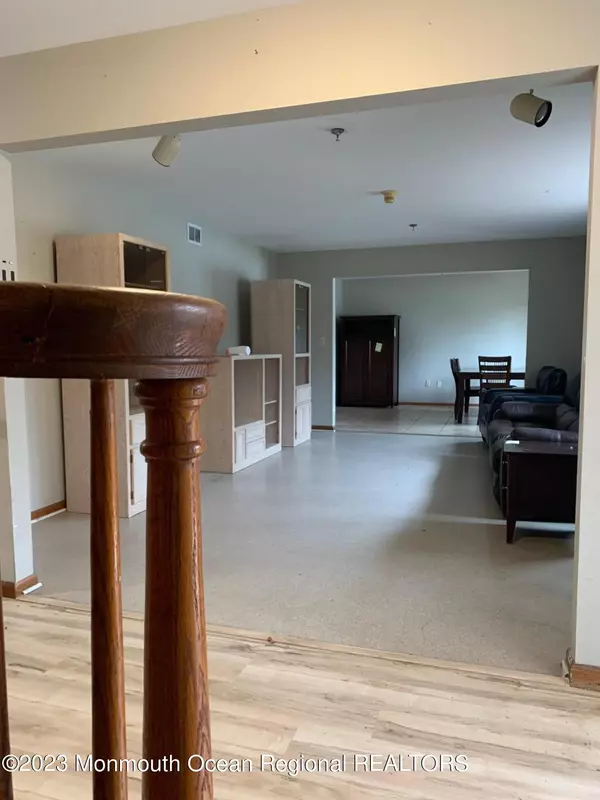 Lakewood, NJ 08701,31 Miller Road