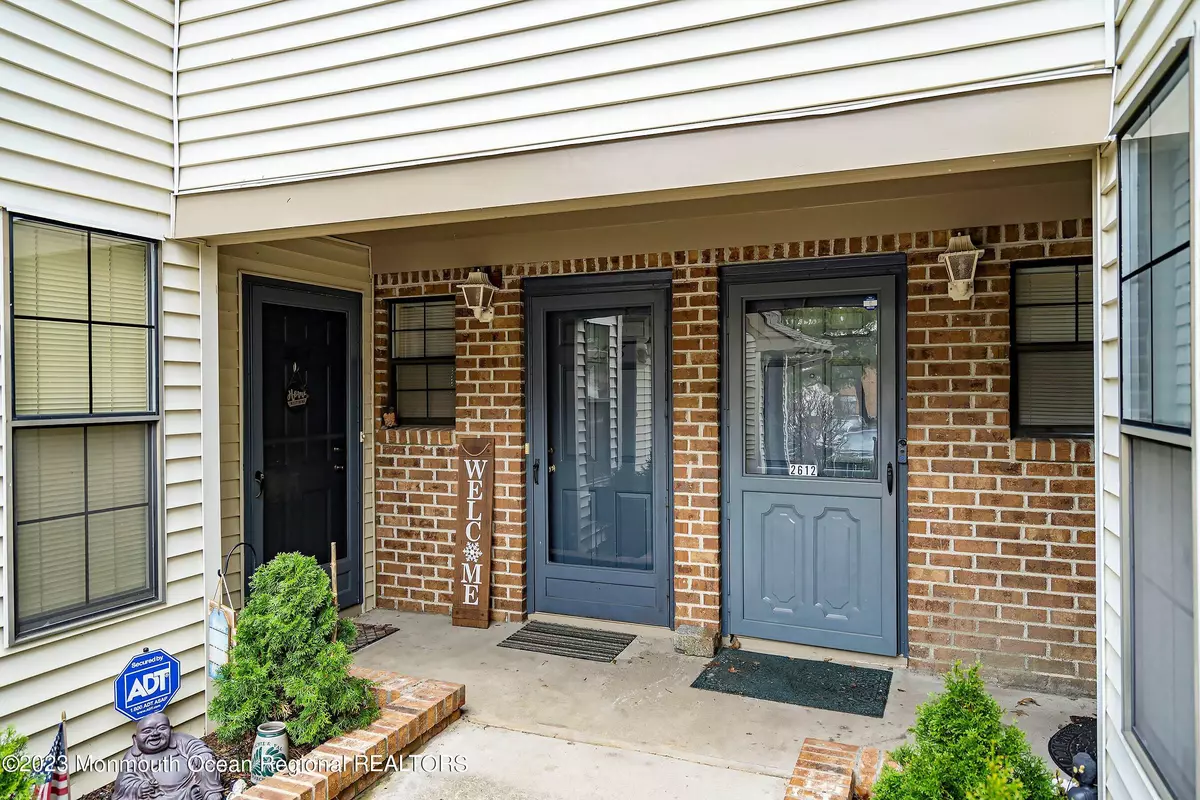 Parlin, NJ 08859,2608 Lighthouse Lane