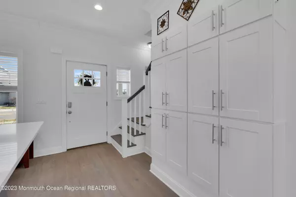 Keyport, NJ 07735,316 Broadway