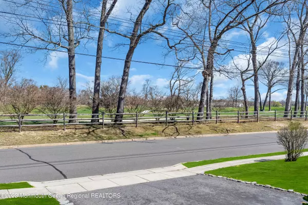 Spring Lake Heights, NJ 07762,1005 Park Avenue