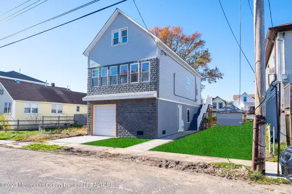 Keansburg, NJ 07734,25 Bayview Avenue