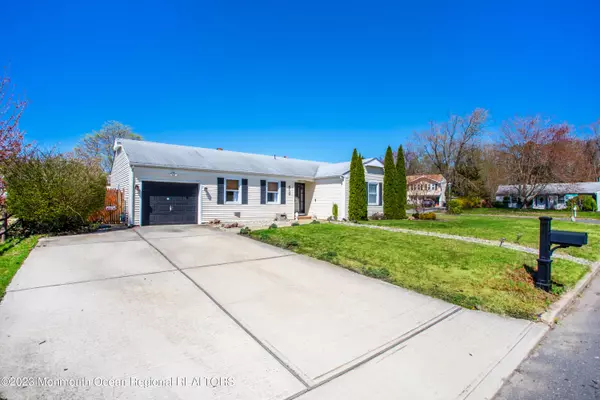 Lanoka Harbor, NJ 08734,510 Buttonwood Drive