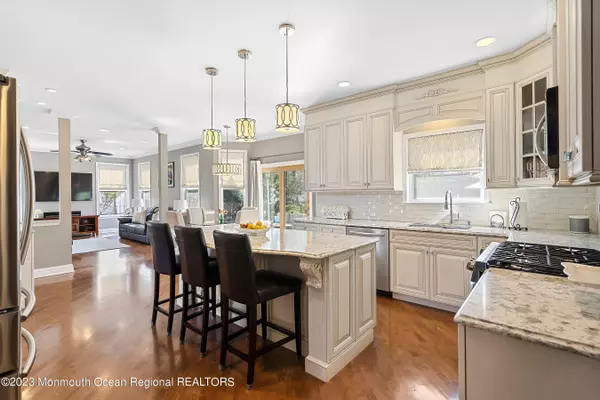 Morganville, NJ 07751,216 Jensen Court