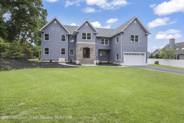 1 Chestnut Drive, Robbinsville, NJ 08691