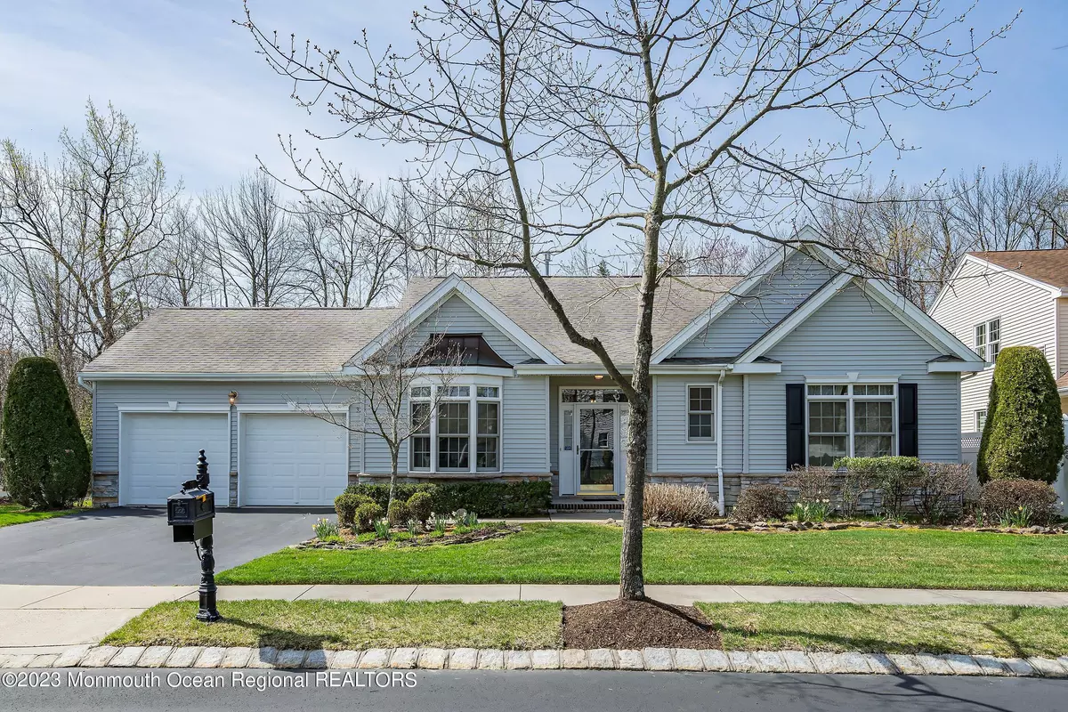 Holmdel, NJ 07733,32 Chesapeake Drive