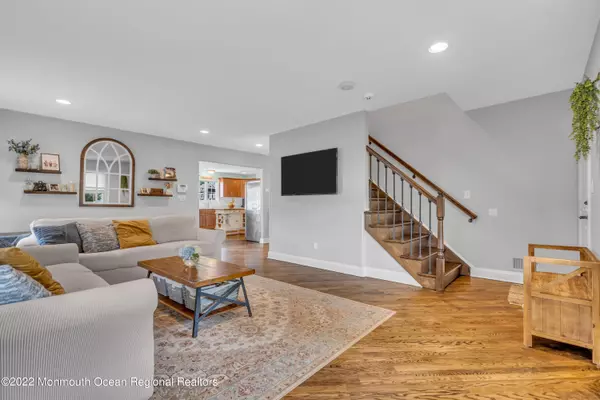 North Middletown, NJ 07748,62 Weehawken Avenue