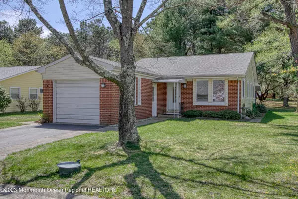 202 Constitution Boulevard, Whiting, NJ 08759