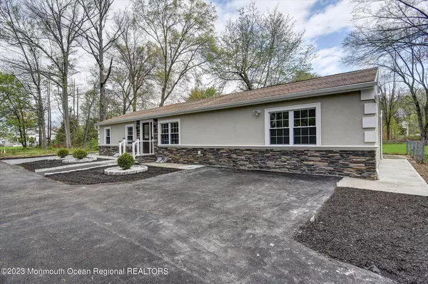 North Brunswick, NJ 08902,466 Old Georges Road