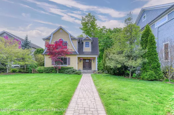 Rumson, NJ 07760,50 Bingham Avenue