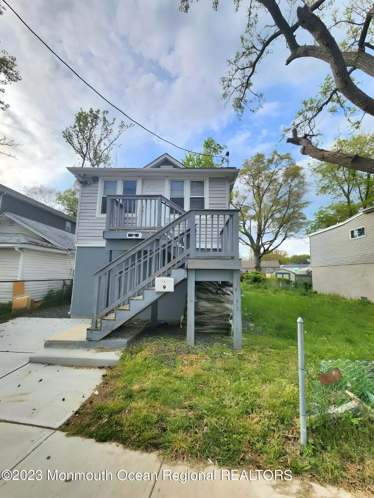 Keansburg, NJ 07734,9 Grove Place