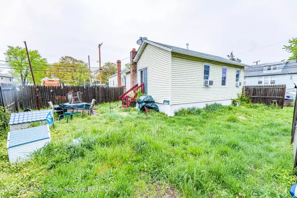 Keansburg, NJ 07734,156 Seeley Avenue