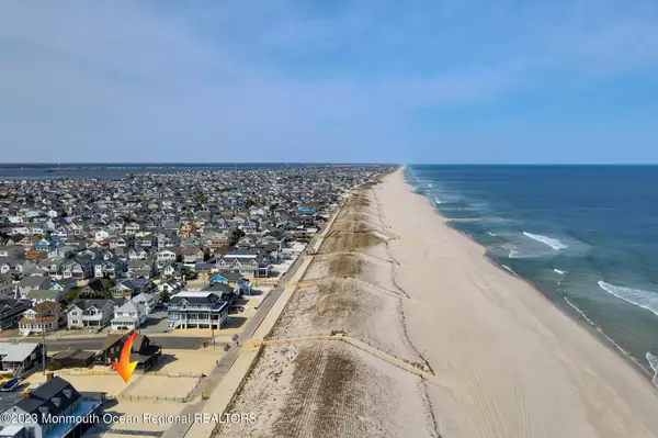 Lavallette, NJ 08735,902 Oceanfront