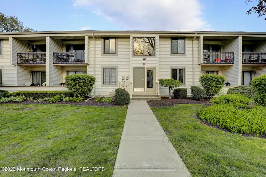 6 Avon Drive #Z, East Windsor, NJ 08520