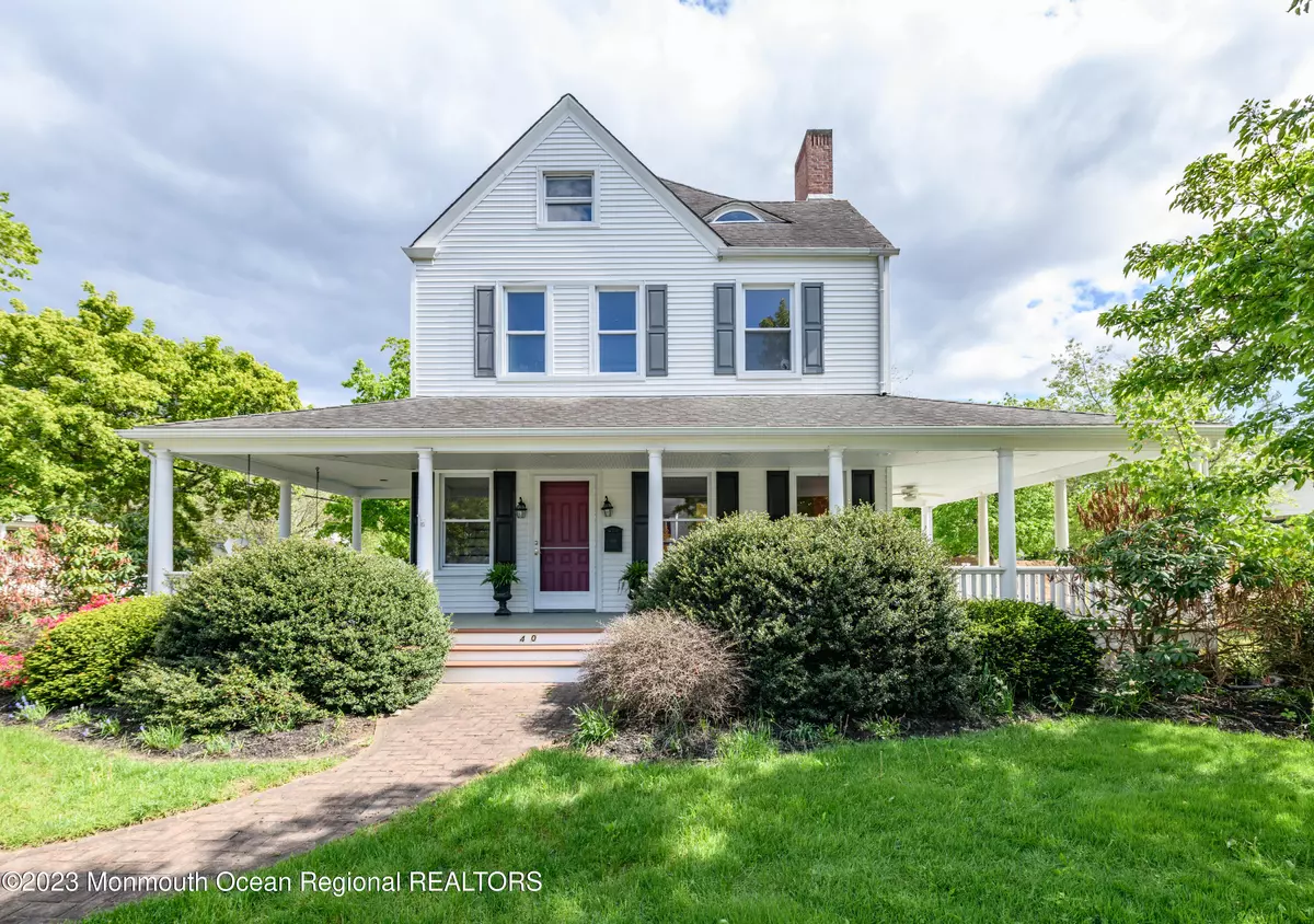 Fair Haven, NJ 07704,420 River Road