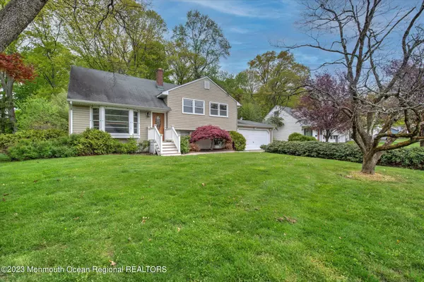 Red Bank, NJ 07701,74 Woodside Drive