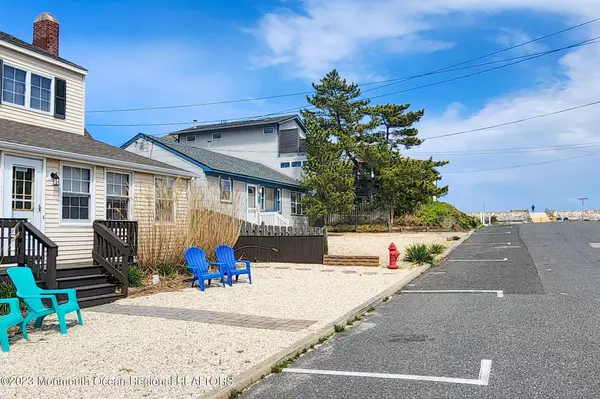 Lavallette, NJ 08735,5 Pennsylvania Avenue