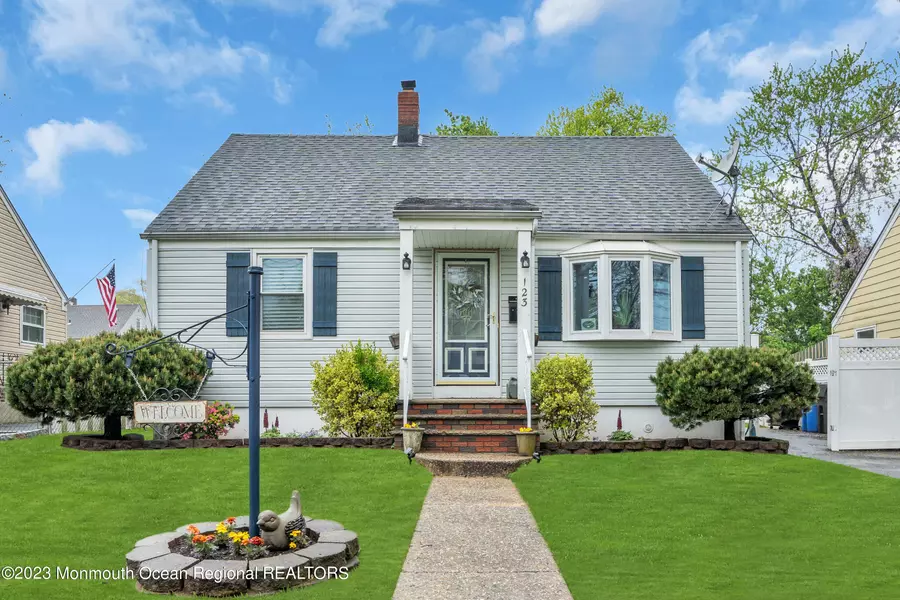 123 W Woodbridge Avenue, Iselin, NJ 08830