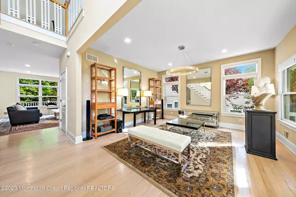 Atlantic Highlands, NJ 07716,22 Hudson Avenue