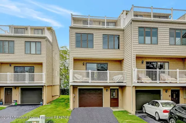 7 Meredith Court, Monmouth Beach, NJ 07750