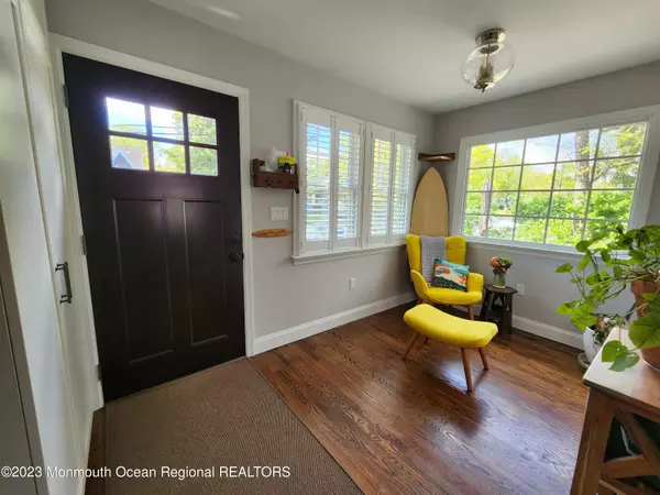 Brielle, NJ 08730,804 Oak Road