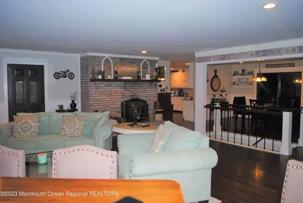 Farmingdale, NJ 07727,120 Belmar Boulevard
