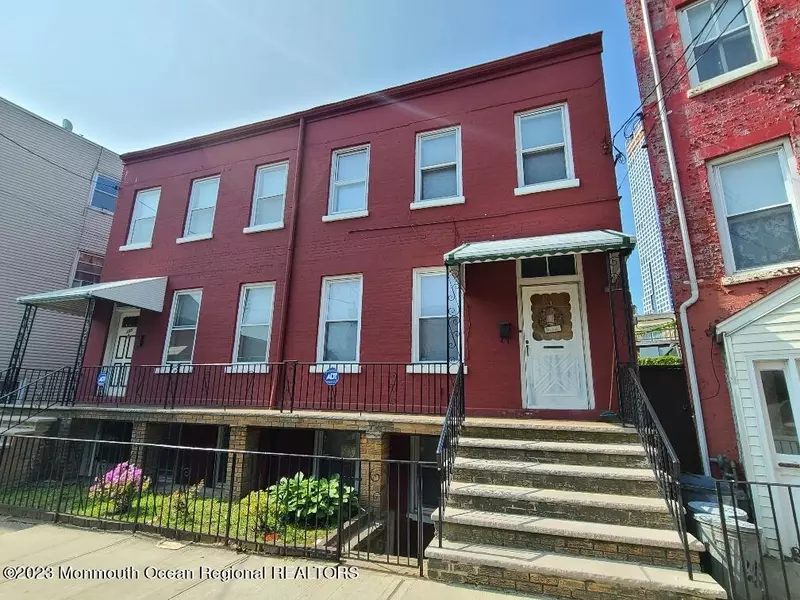 437 Hoboken Avenue, Jersey City, NJ 07306