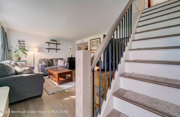 Fair Haven, NJ 07704,213 Oxford Avenue