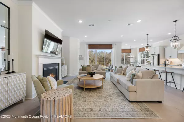 Farmingdale, NJ 07727,8 Wrangler Lane #89