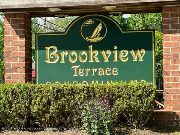 289 Main Street #2C, Spotswood, NJ 08884