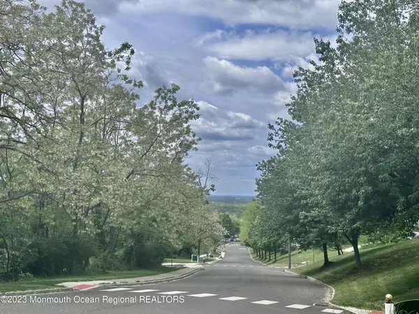 Green Brook, NJ 08812,1236 King Court