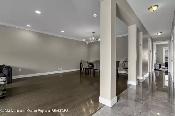 Lakewood, NJ 08701,103 Bradhurst Avenue