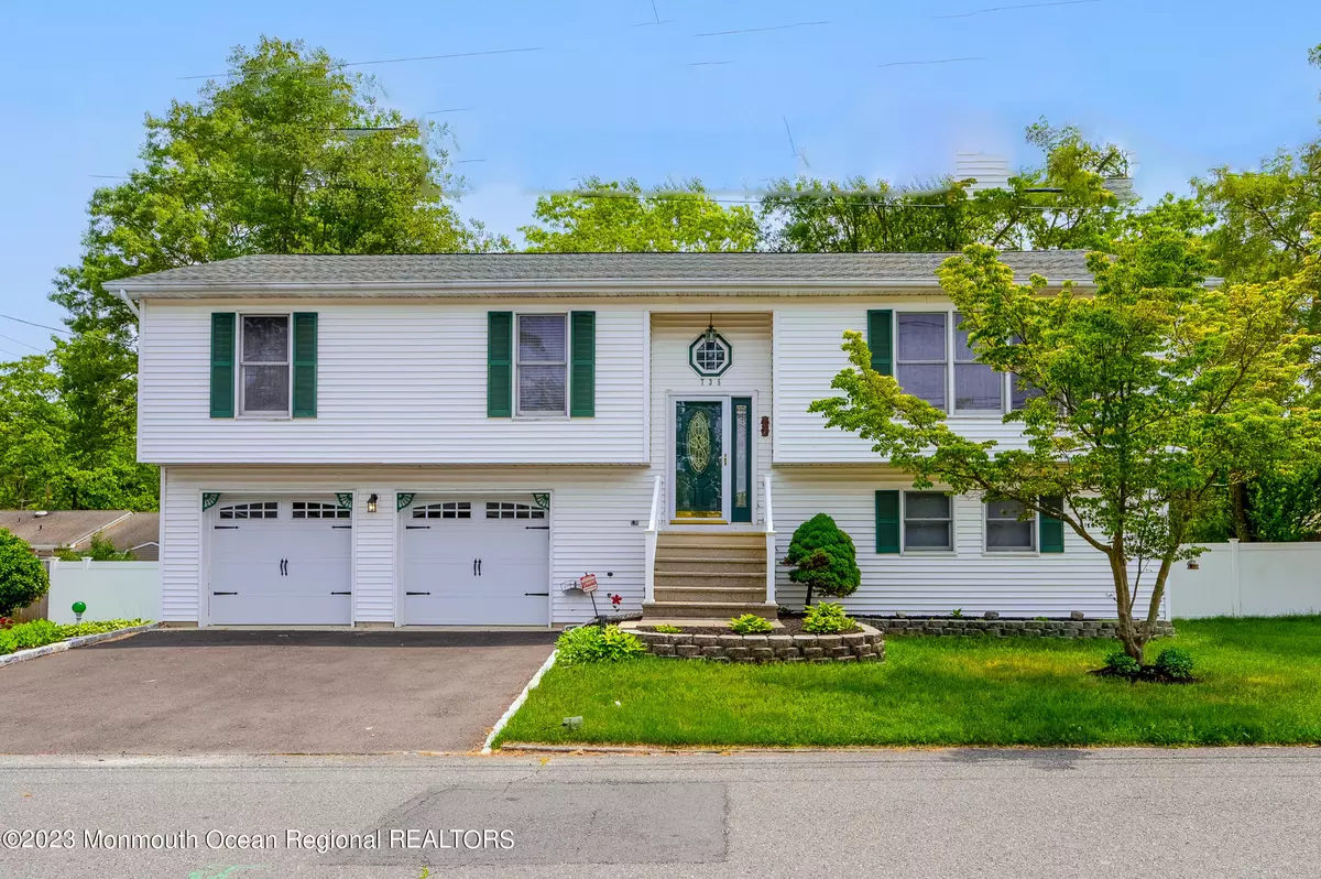 Beachwood, NJ 08722,735 Mizzen Avenue