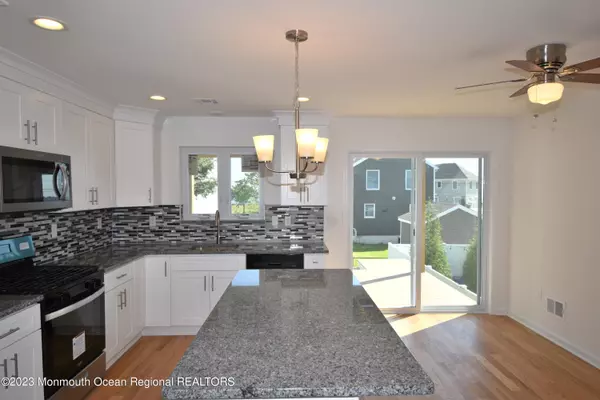 Union Beach, NJ 07735,915 2nd Street