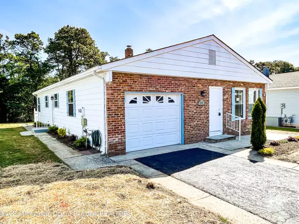 Toms River, NJ 08757,10 Sabinas Street