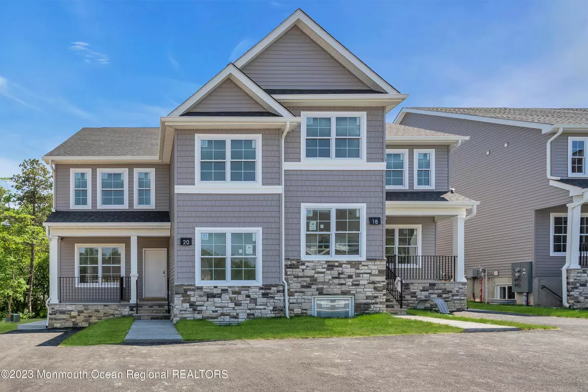 Lakewood, NJ 08701,28 Golders Green Road