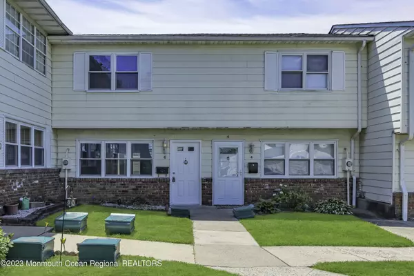 6 Connecticut Court #879, Matawan, NJ 07747