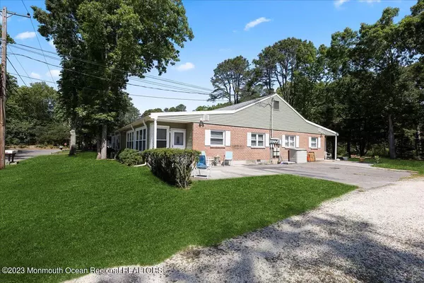 10 Cypress Street #A, Toms River, NJ 08757