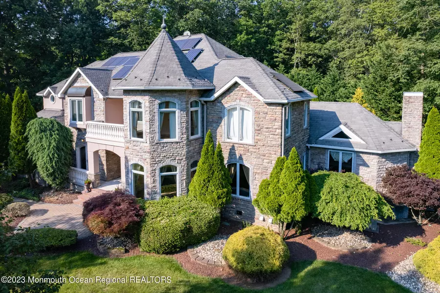 2 Graham Place, Millstone, NJ 08535