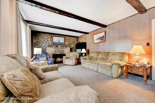 Hamilton, NJ 08619,263 Princeton Avenue