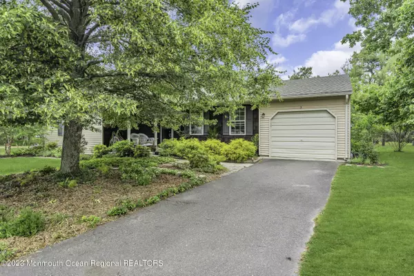 Whiting, NJ 08759,3 Brookdale Court