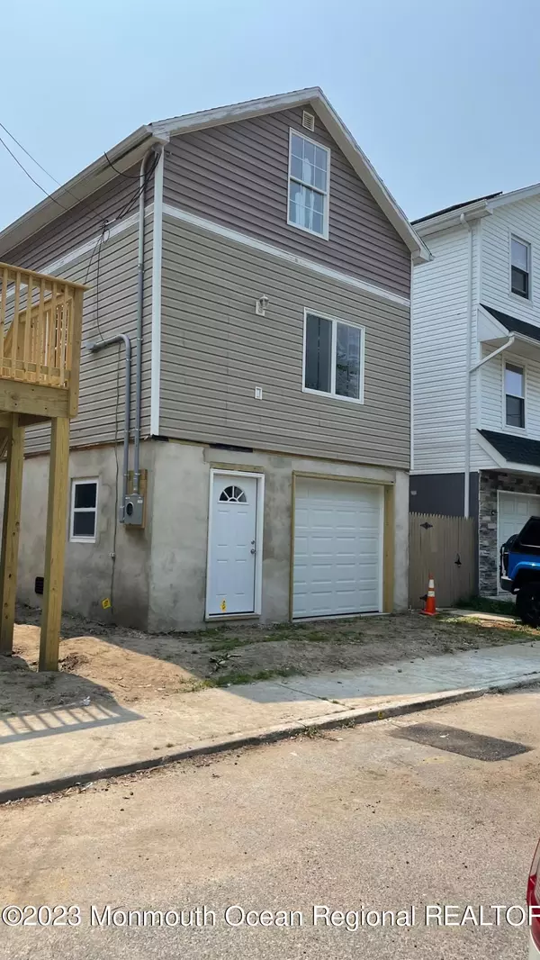 7 Smith Place #9,  Keansburg,  NJ 07734