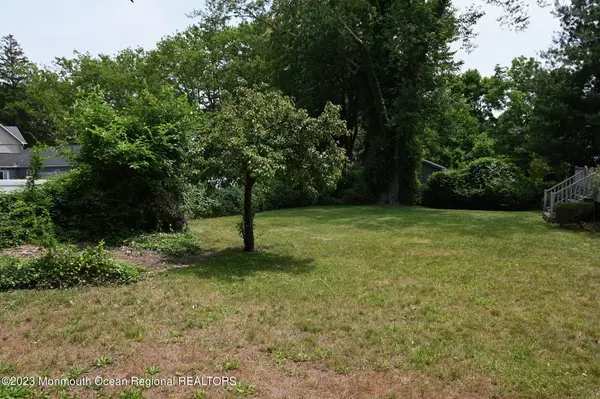 Red Bank, NJ 07701,25 Glenmary Avenue